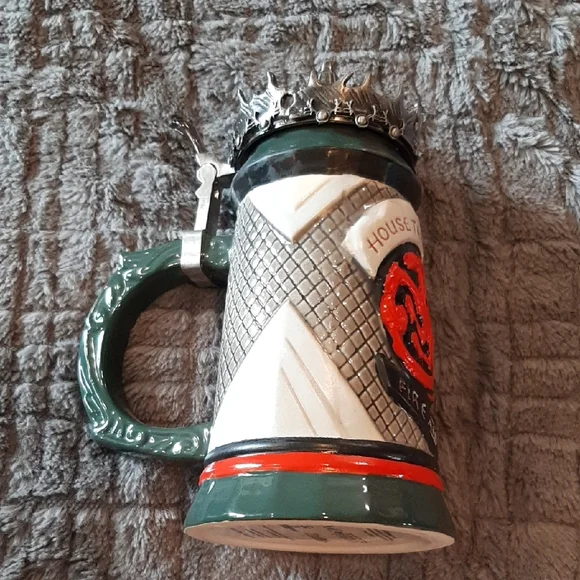 Underground House Targaryen Game of Thrones Mug - Picture 4 of 9